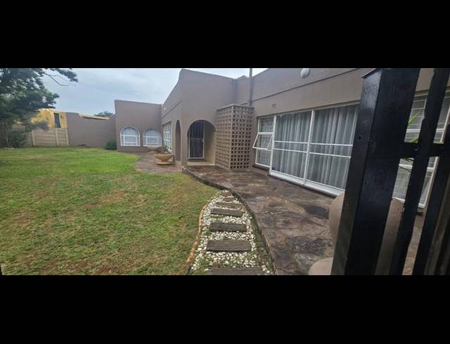 7 BEDROOM HOUSE FOR SALE IN DUNCANVILLE